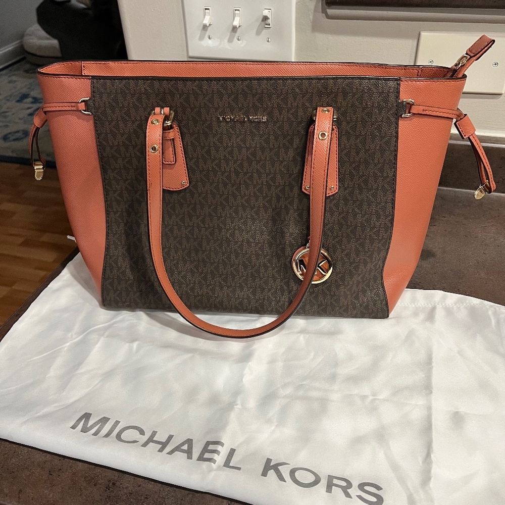 Michael Kors Tote